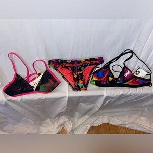 arena swimsuit lot — 2 bikini tops and 1 pair of bikini bottoms size 22